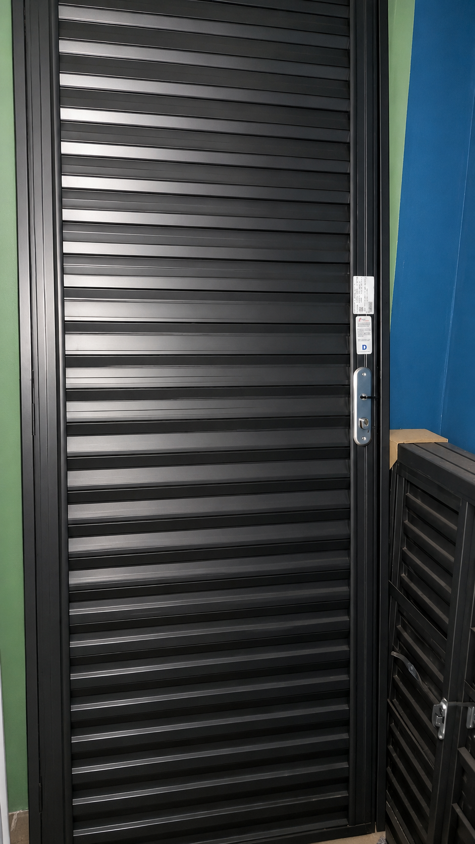 PORTA LAMINADA PRATIKA 81X215